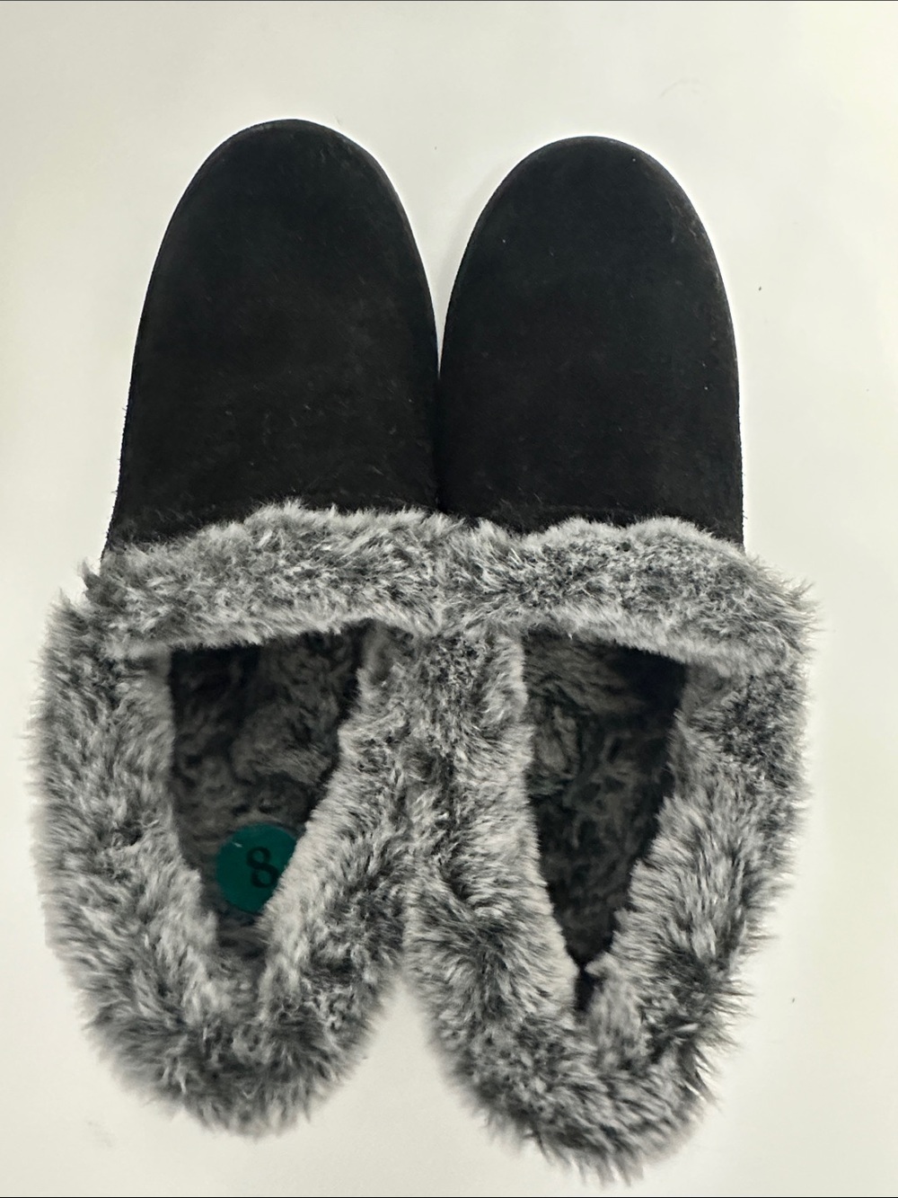 Minnetonka Black Slip-On Slippers with Gray Faux Fur Trim